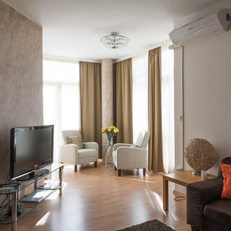 Feng Shui Wellness Apartmanhaz Héviz Zewnętrze zdjęcie