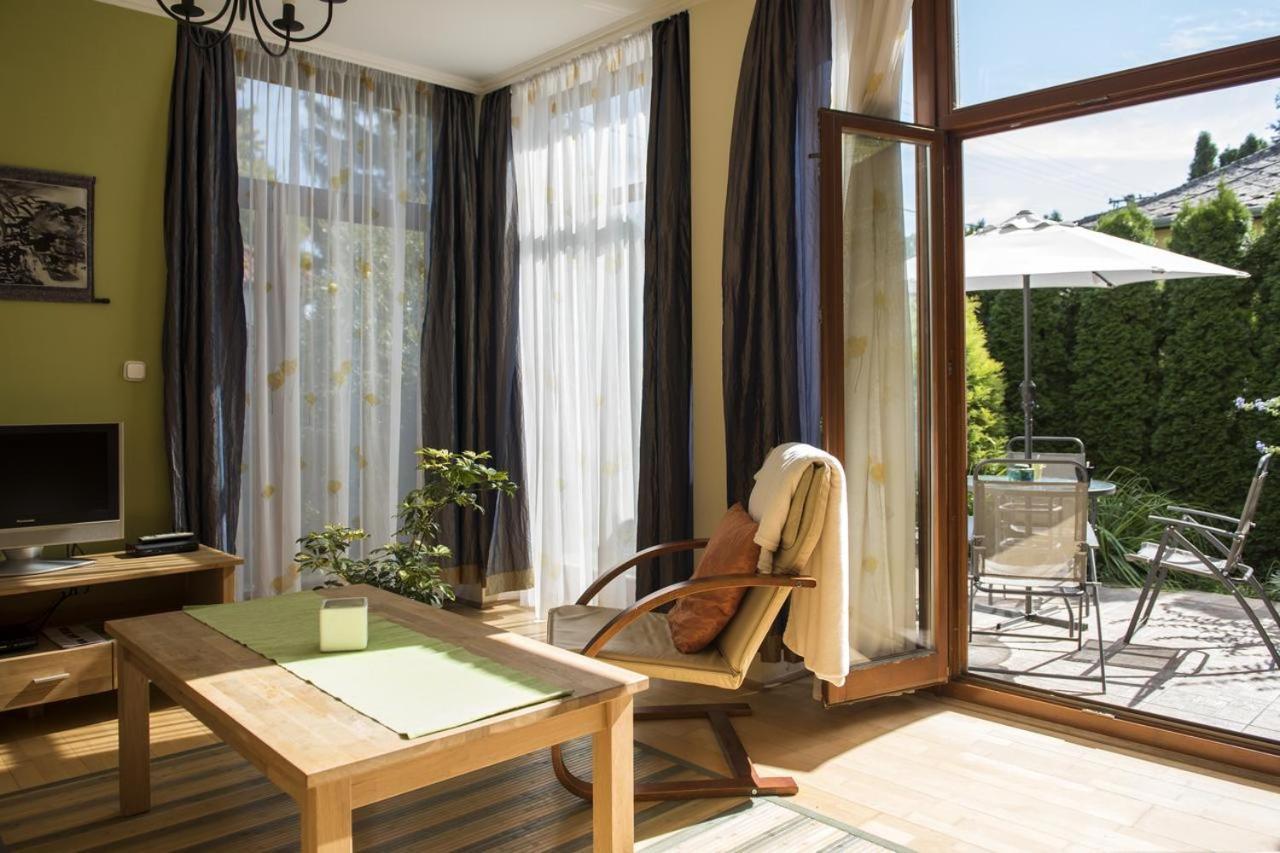 Feng Shui Wellness Apartmanhaz Héviz Zewnętrze zdjęcie